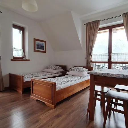 Widokowe Szymaszkowa منزل للإقامة *